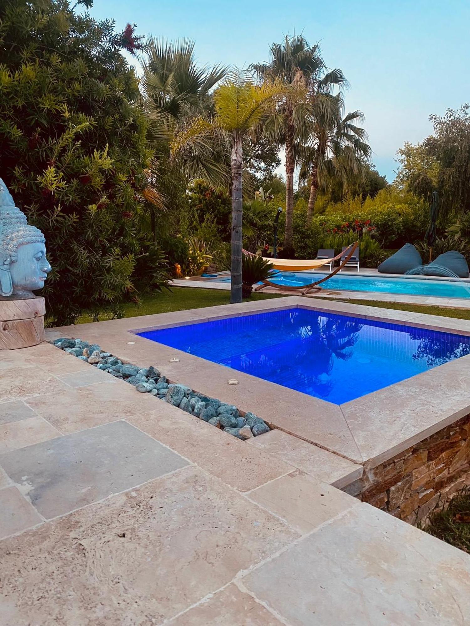 Le Cocoon Lodge Du Gapeau & Massage Sollies Pont Exterior photo